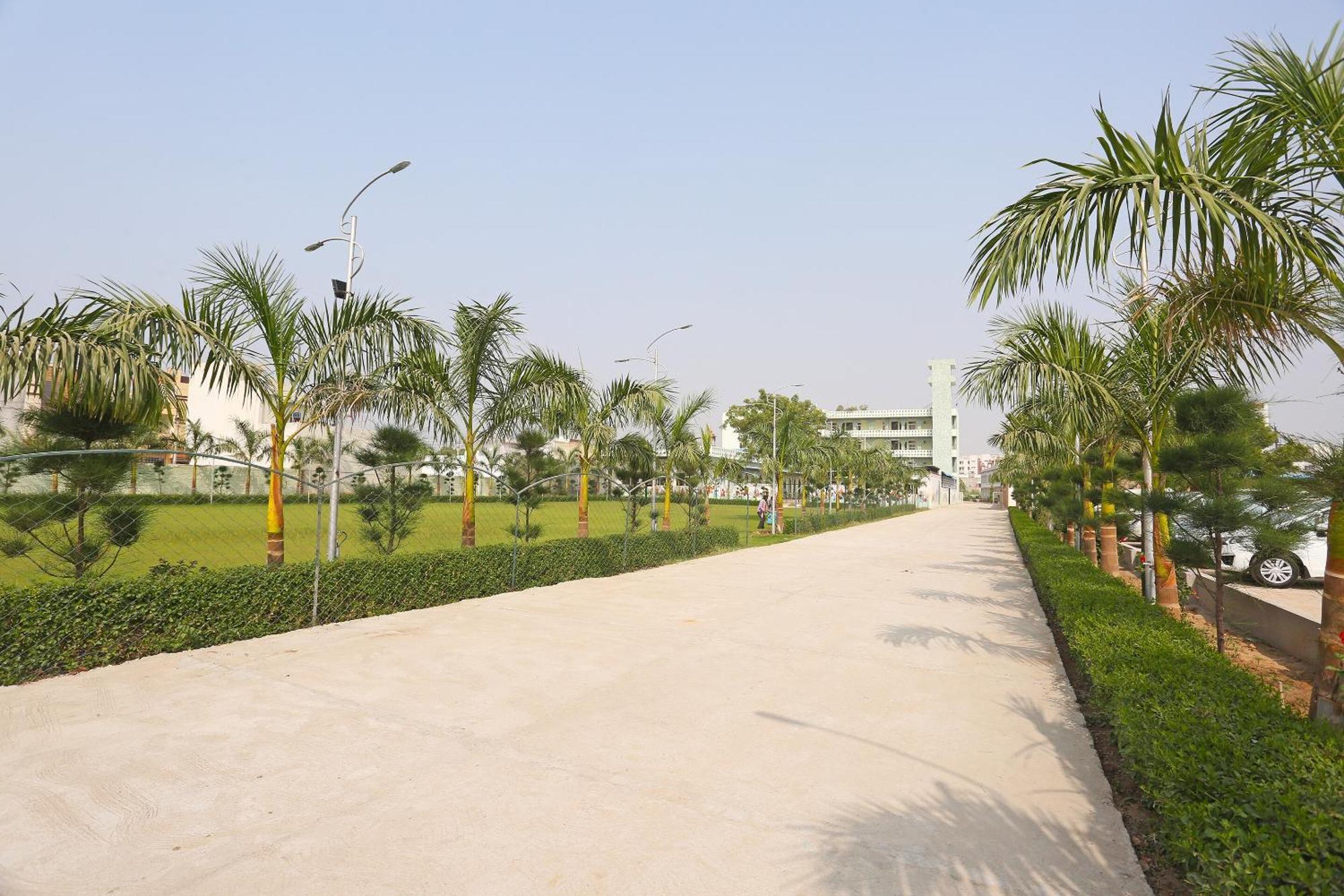 קוטה Hotel O Radhika Resort מראה חיצוני תמונה